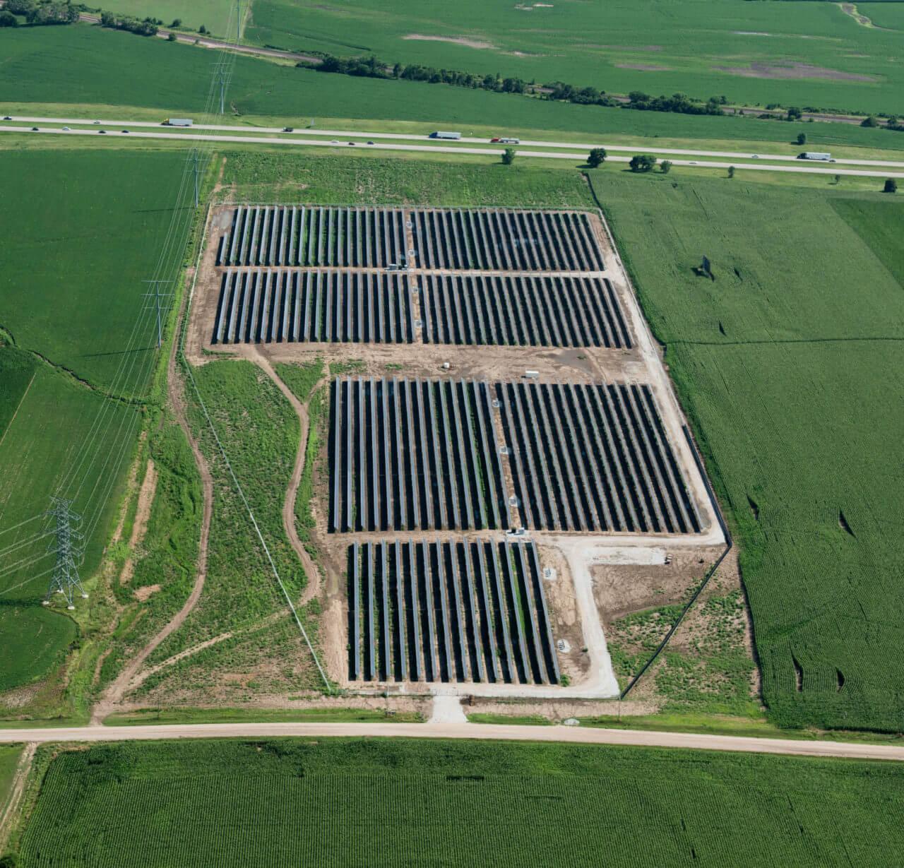 Aerial view of Holdrege solar project
